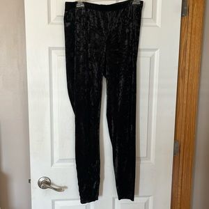 Crushed velvet valor balck leggings 1X plus sized Forever21+